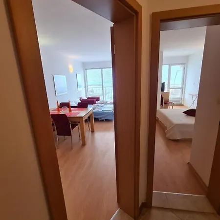 Апартаменты Sunny House Byala Бяла