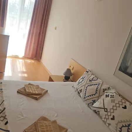 Apartment Sunny House Byala *