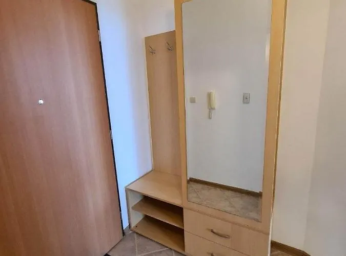 Apartment Sunny House Byala *